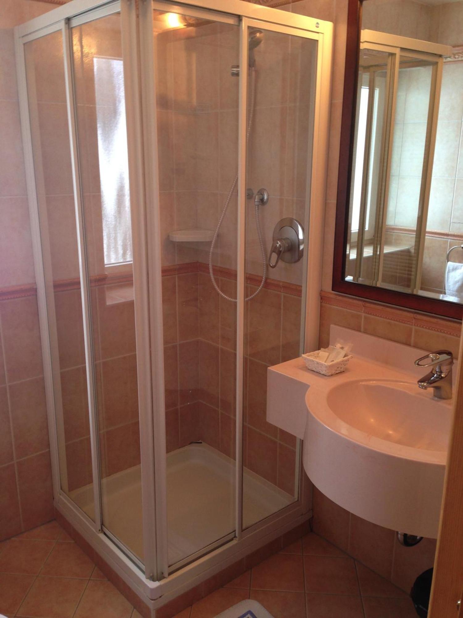 Hotel Silvana Selva di Val Gardena Szoba fotó